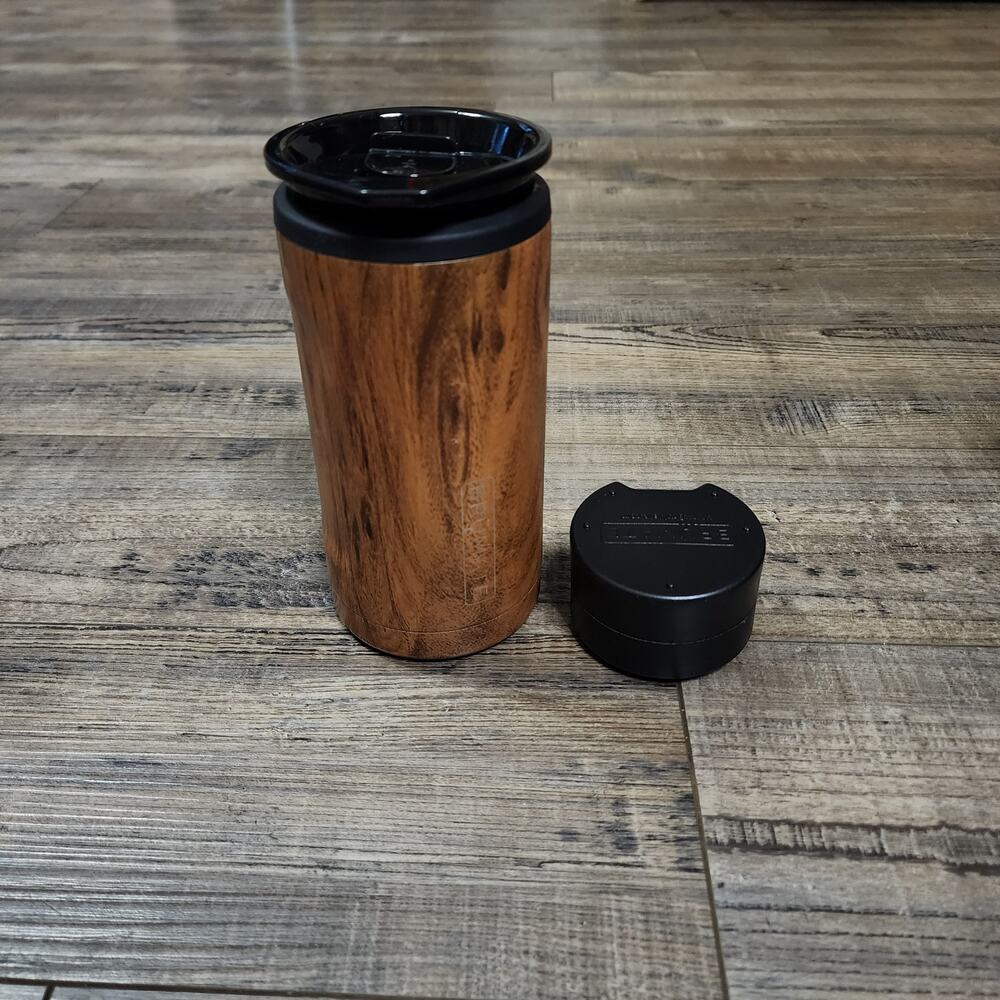 Bru Mate wood grain design 12oz tumbler can cooler I